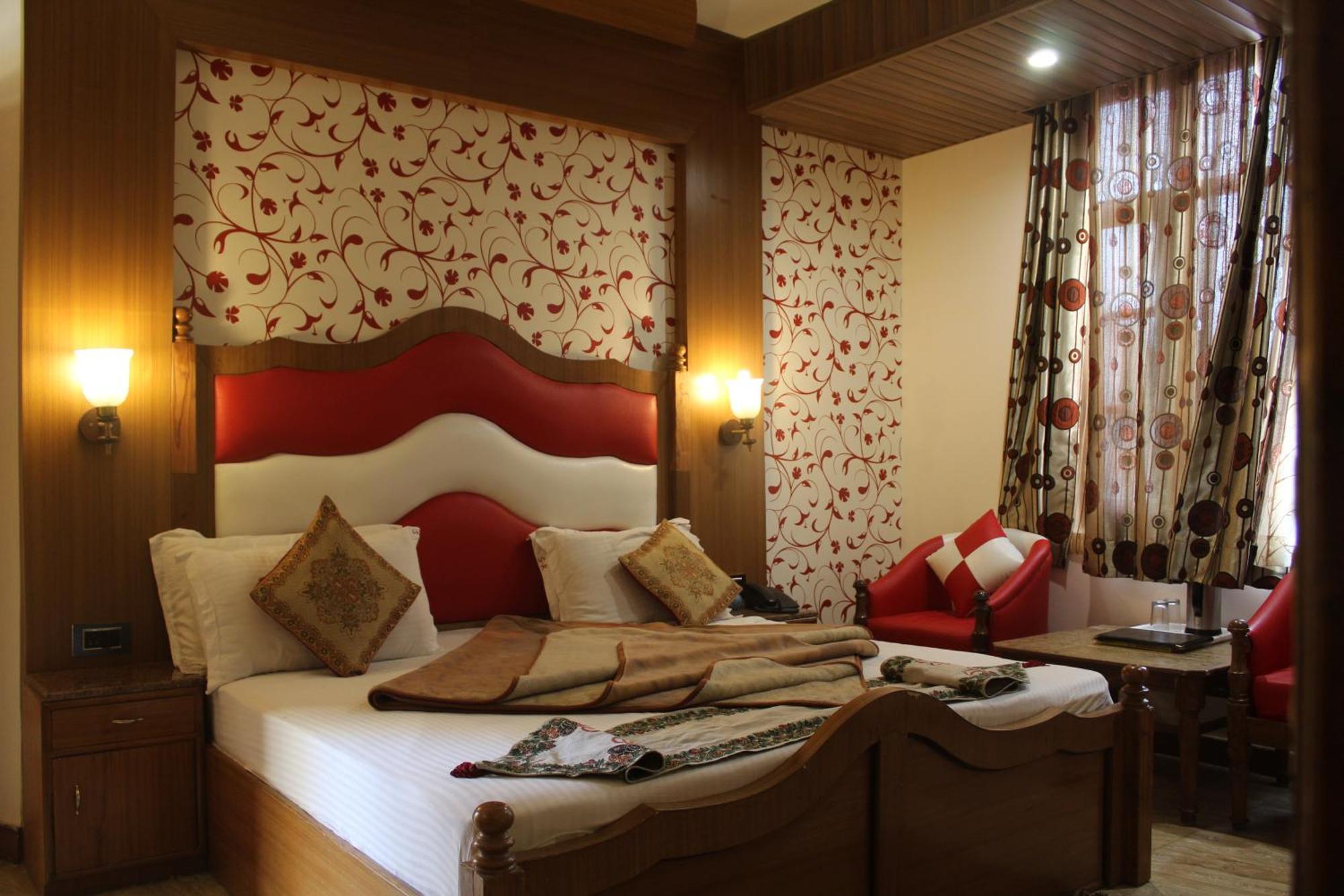 Sagrika Resort Dalhousie Exterior photo